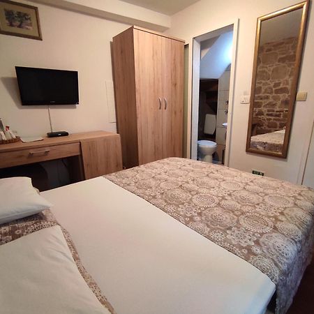 Guesthouse Mirula سبليت المظهر الخارجي الصورة