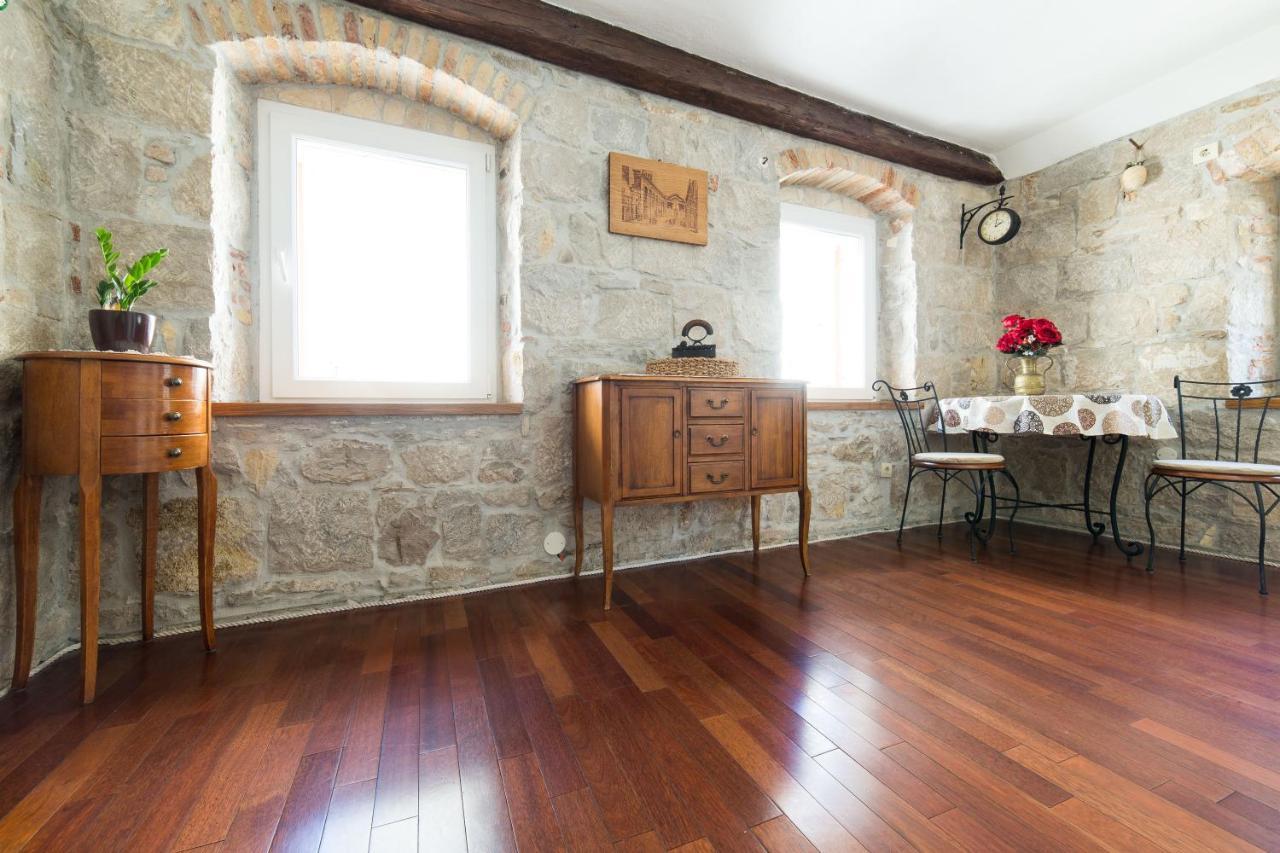 Guesthouse Mirula سبليت المظهر الخارجي الصورة