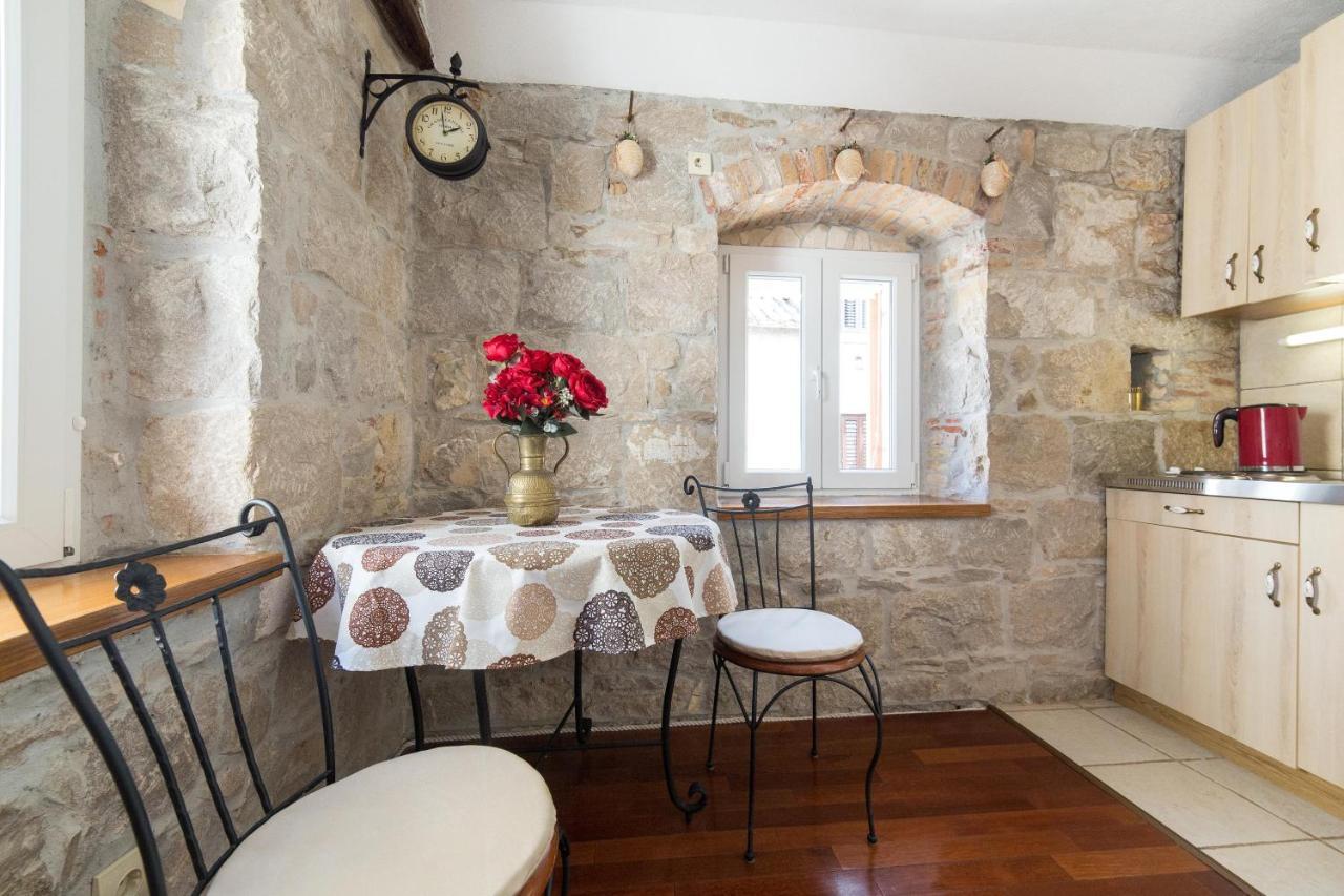 Guesthouse Mirula سبليت المظهر الخارجي الصورة