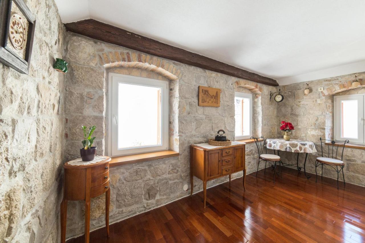 Guesthouse Mirula سبليت المظهر الخارجي الصورة